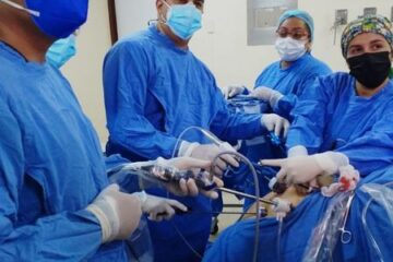 Especialistas del IMSS en Veracruz realizaron con éxito la primera gastrectomía oncológica laparoscópica a paciente con COVID-19
