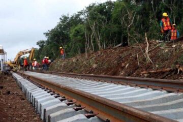 El Tren Maya: sin proyecto de obra, sobre-inversión federal, desastre ambiental, despojo a ejidos y comunidades…