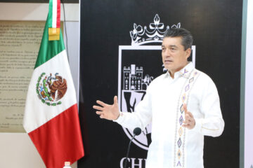Conmemoran en Chiapas 201 Aniversario de la Bandera de México