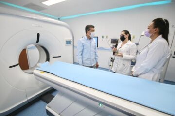 Entrega Gobernador Unidad de Tomografía al Hospital “Dr. Jesús Gilberto Gómez Maza”