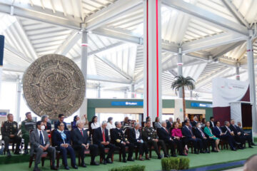 Gutiérrez Luna asistió a la inauguración del Aeropuerto Internacional Felipe Ángeles