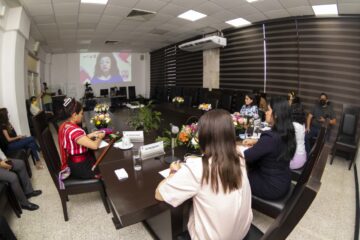 Reconocen avances en integración de mujeres a la  política