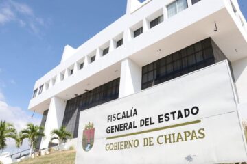 Detiene FGE a «El Barba Roja» y tres presuntos narcomenudistas durante cateo en Villa de Acala