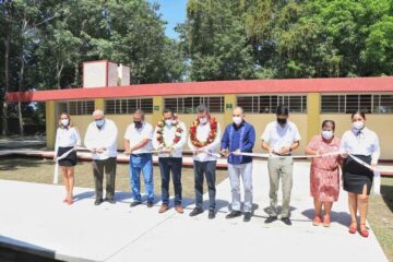 Rutilio Escandón inaugura infraestructura de la Secundaria Ramón López Velarde, en Mazatán