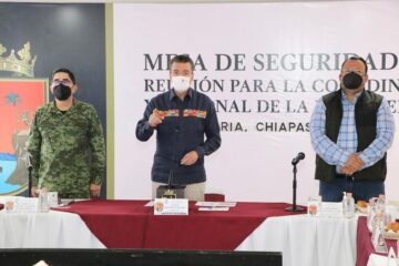Rutilio Escandón reconoce labor de las abogadas y los abogados de Chiapas y México