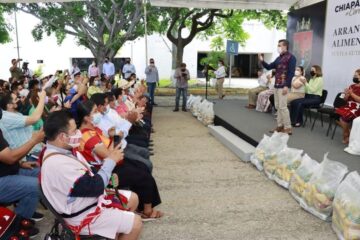 Rutilio Escandón arranca entrega de paquetes alimentarios a familias en situación de vulnerabilidad