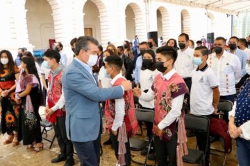 Asiste Rutilio Escandón a reunión nacional de directores de Educación Media Superior a Distancia