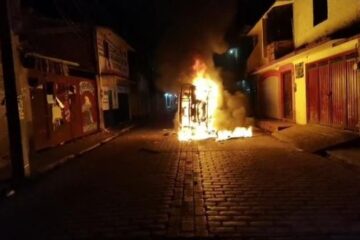 Policías municipales asesinan a presunto “pollero” en San Cristóbal