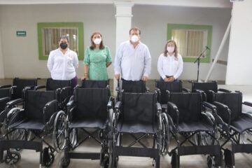 Mariano Rosales y Margarita Sarmiento encabezan entrega de ayudas técnicas