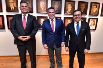 Willy Ochoa Secretario de planeación y estrategia del PRI