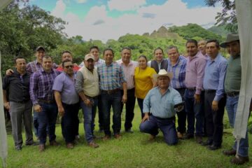 Encabeza Llaven Abarca reunión de trabajo con líderes sociales y alcaldes de la región Selva en Ocosingo