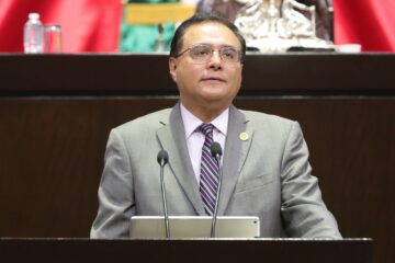 Democracia en México se ha encarecido: PT