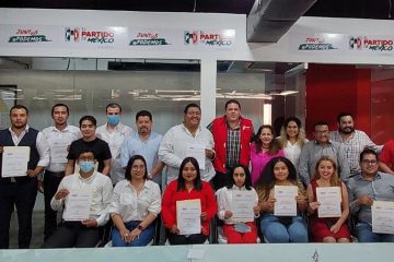 Dirigente Estatal del PRI toma protesta a estructura de la Red de Jóvenes X México