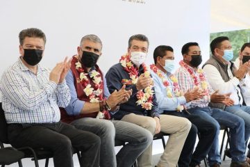 Inaugura Rutilio Escandón rehabilitación y ampliación de Unidad Deportiva de Nicolás Ruiz