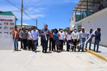 Alcalde Mariano Rosales Zuarth inaugura pavimentación calles en ejido Cuauhtémoc