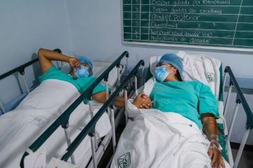 Especialistas del IMSS trasplantan riñón entre hermanos chiapanecos; suman 133 procedimientos renales este año en la Unidad de Trasplantes del CMN Siglo XXI