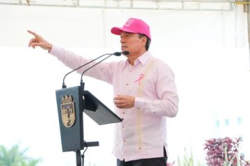 Entrega Rutilio Escandón mastógrafos a hospitales para fortalecer la prevención del cáncer de mama