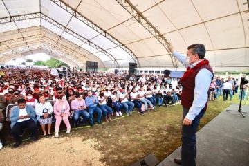 En La Trinitaria, Rutilio Escandón atestigua convenio para la nueva Unidad Académica de la UTS