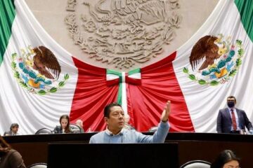 El Presupuesto de Egresos 2023 fue diseñado pensando en el pueblo: Jorge Luis Llaven Abarca