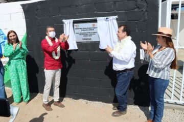 Gobernador Rutilio Escandón Cadenas inaugura Multideportivo Villaflores