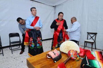 Junto al pueblo, celebra Rutilio Escandón Fiesta Grande de Chiapa de Corzo