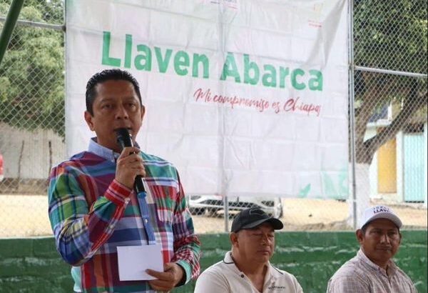 Estamos trabajando a favor de las mujeres de Chiapas: Llaven Abarca