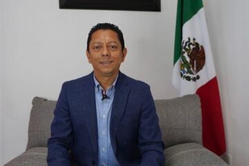 Presentará Llaven Abarca iniciativa para dar certeza laboral a policías municipales