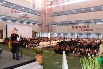 Conmemora Rutilio Escandón el Día Internacional de las Lenguas Maternas