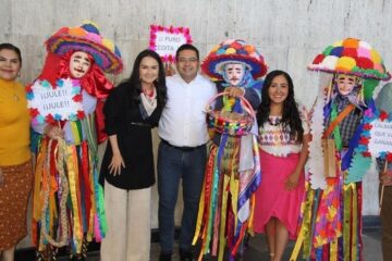 Presentan en Congreso Carnaval Zoque 2023