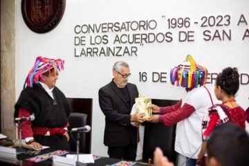 Los acuerdos de San Andrés Larrainzar, están vigentes, señaló el Dip. De Morena Raúl Bonifaz , quien llamó al diálogo y a un “nuevo pacto social, sustentado en el humanismo”.