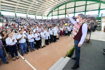 Inaugura Rutilio Escandón el Almacén de Red de Frío del Distrito de Salud IX, en Ocosingo