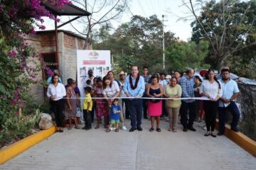 Alcalde Mariano Rosales entrega calle pavimentada en barrio Las Cruces