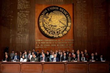Asiste Rutilio Escandón a la conmemoración del 106 Aniversario de la Promulgación de la Constitución de 1917