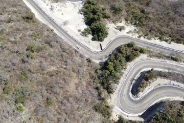 En Bochil, Rutilio Escandón inaugura modernización y ampliación del camino Luis Espinoza-Chavarría