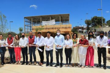En Comitán, Rutilio Escandón inaugura Multideportivo y Parque Recreativo “Pilita Seca”