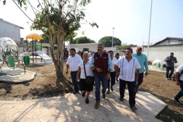 Llevamos justicia social a niñas y niños de Villa Comaltitlán: Ángel Torres