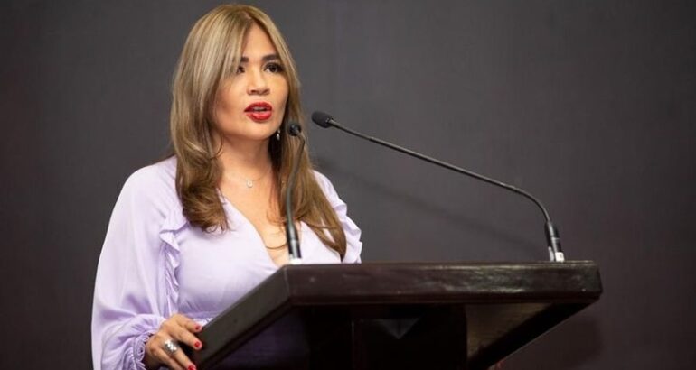 Presenta Rocío Cervantes Iniciativa Contra el Maltrato Animal en Congreso de Chiapas