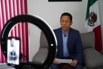 La 4T dignifica el trabajo de las y los docentes: Llaven Abarca