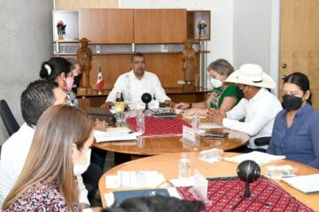 Encabeza Javier Jiménez reunión sobre Zona Federal Marítima Terrestre
