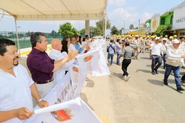 Rutilio Escandón encabeza inicio de acciones contra el dengue y salida de Brigadas Casa por Casa, en Comitán