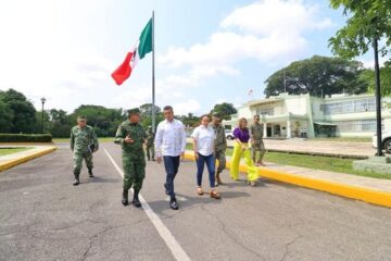 Es un honor servir a las y los soldados de México y sus familias: Rutilio Escandón