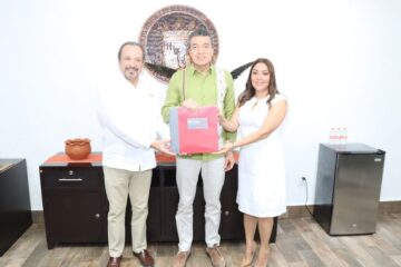 Se reúne Rutilio Escandón con presidente nacional de la CMIC, Francisco Javier Solares Alemán