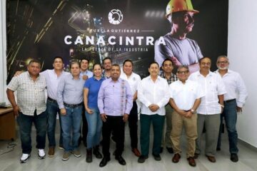 Reciben a Javier Jiménez Jiménez en la Canacintra