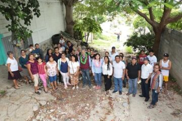 Se pavimentarán calles en la colonia Potinaspak, en Tuxtla: Ángel Torres