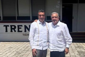 Rutilio Escandón acompaña al presidente AMLO a reunión de seguimiento al Tramo 1 del Tren Maya