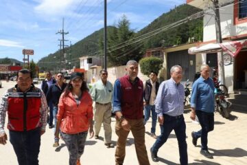 Anuncia Ángel Torres pavimentación del Periférico Sur en San Cristóbal de Las Casas