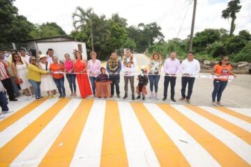 En Cacahoatán, inaugura Rutilio Escandón pavimentación de calles con concreto hidráulico