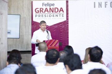 Diputado Felipe Granda rindió su Segundo Informe de Actividades