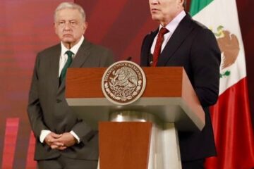 En Conferencia Matutina, Rutilio Escandón reconoce a AMLO por buenos resultados del Tren Maya