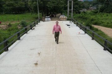 Mariano Rosales supervisa quinto puente en “El Vergel”